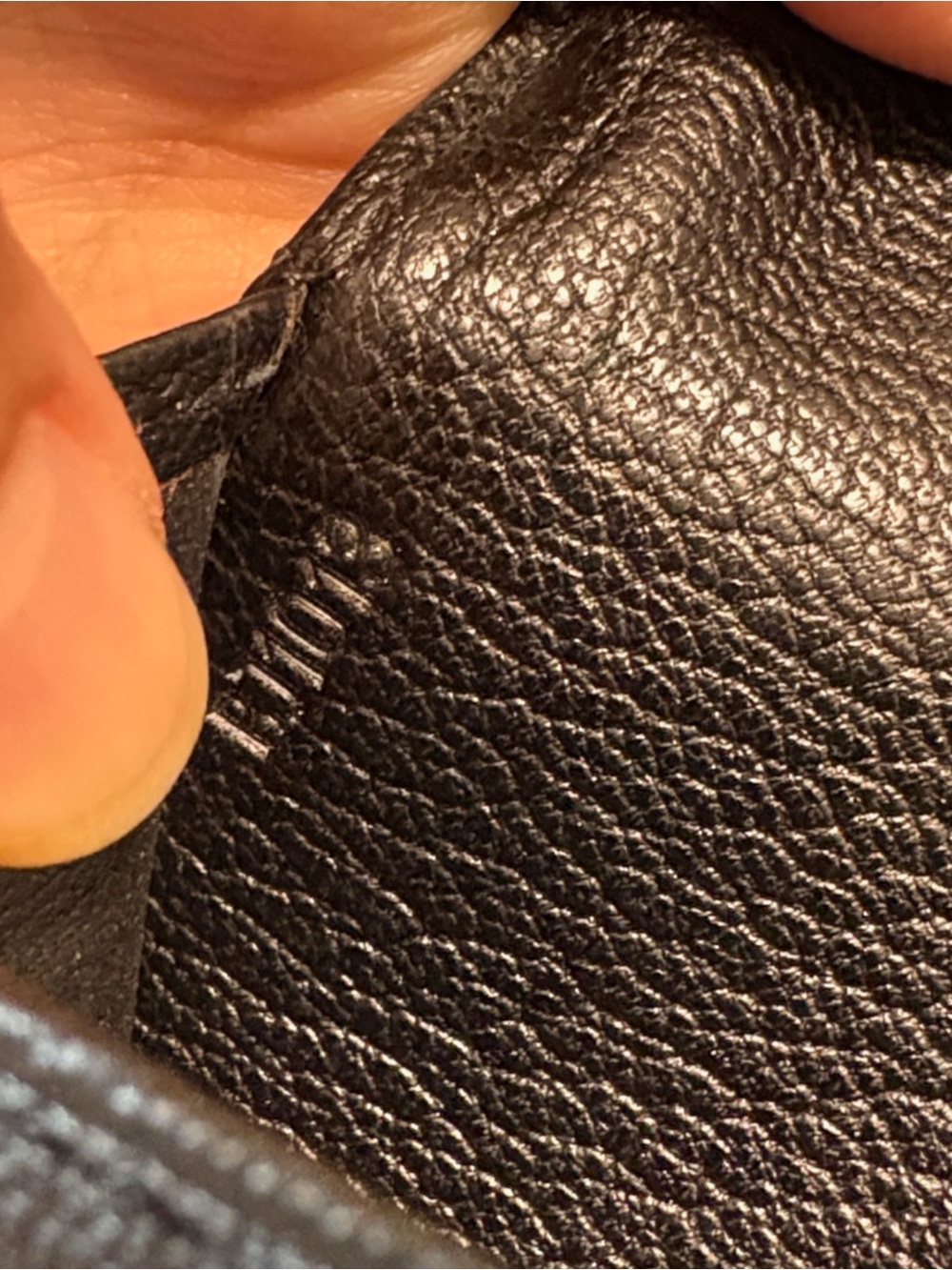 Louis Vuitton Bifold Black Leather Long Wallet - Picture 6 of 14